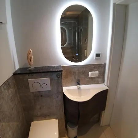 別荘 Reethaus Im Ostseebad *