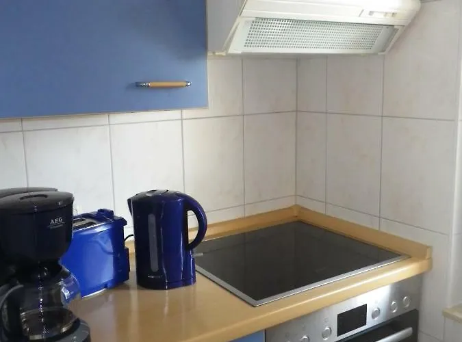 別荘 Reethaus Im Ostseebad トラッセンハイデ